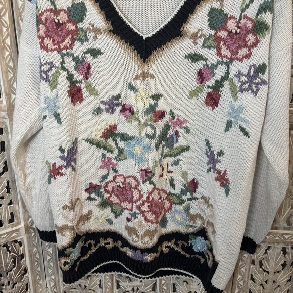 Beldoch Popper V-Neck Sweater Large Cream Whimsical Floral Cottage Granny Core - Picture 2 of 9